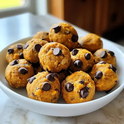 Kürbis Schokoladenstückchen Energiebällchen